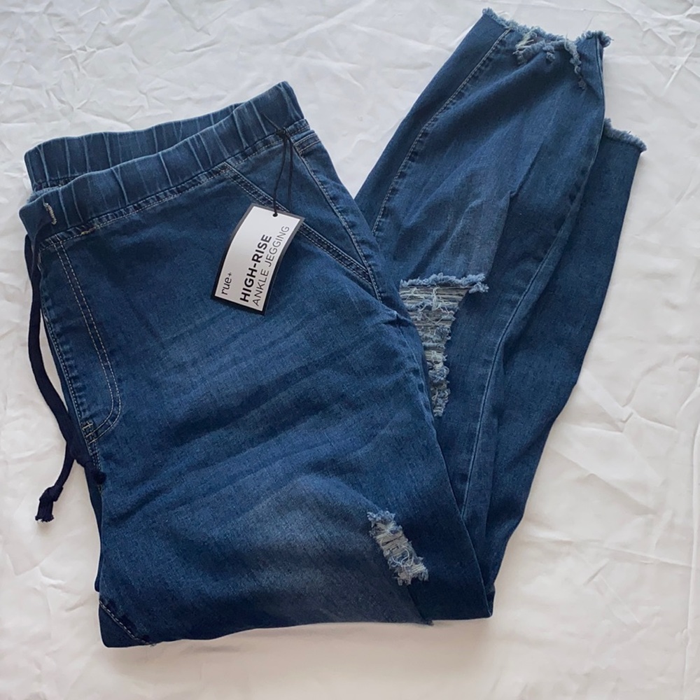 Rue 21 ankle jeggings size 24 NWT